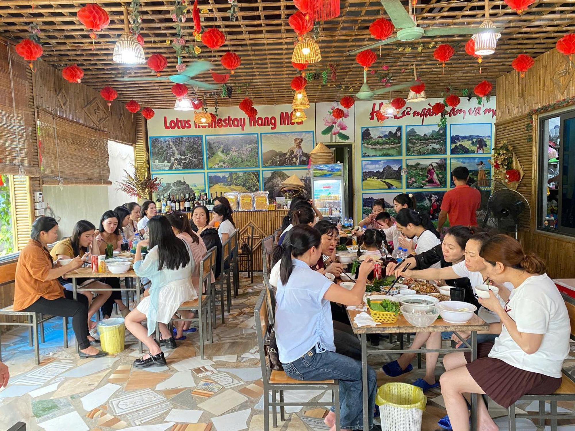 Hang Mua Lotus Homestay Ninh Binh Buitenkant foto